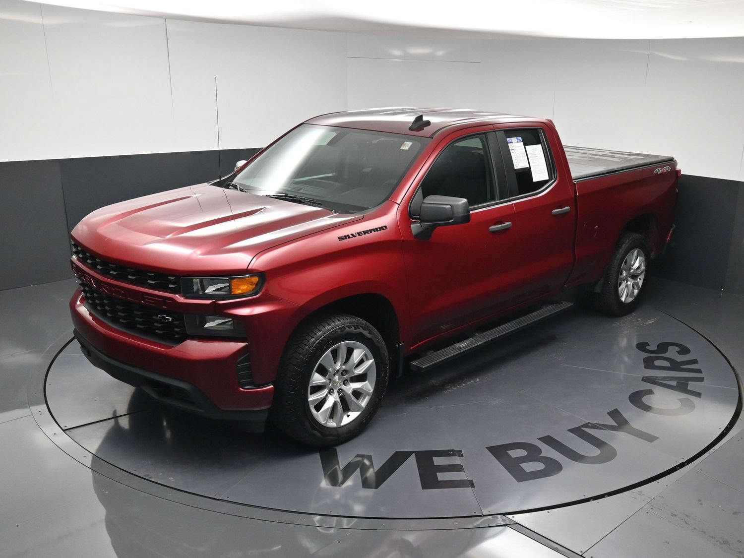 Used 2020 Chevrolet Silverado 1500 Custom w/ Custom Value Package AWD/4WD image 29