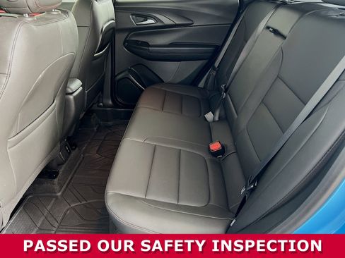 Used 2025 Chevrolet TrailBlazer RS w/ Convenience Package image 5