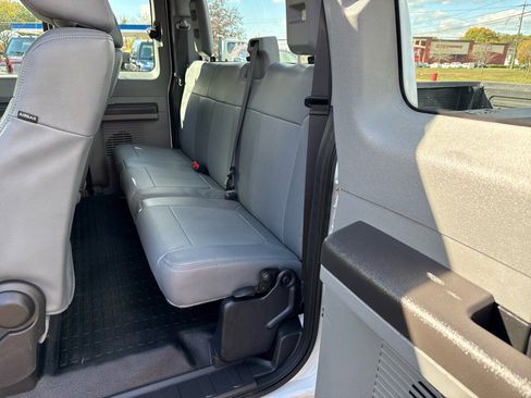 Used 2014 Ford F350 XL image 6