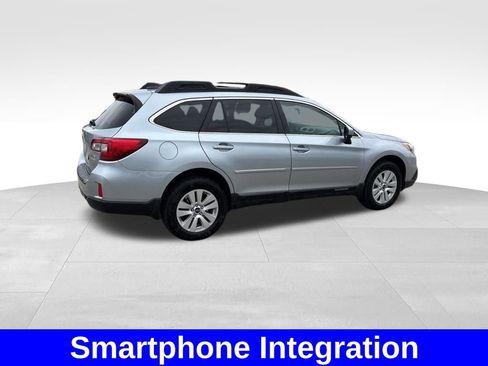 Used 2017 Subaru Outback 2.5i Premium image 6