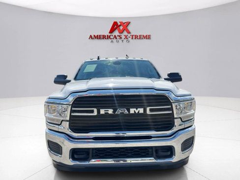 Used 2019 RAM 3500 Big Horn image 11