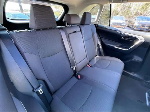 Used 2024 Toyota RAV4 LE image 19