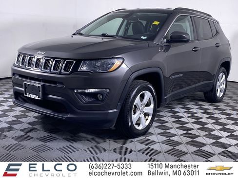 Used 2020 Jeep Compass Latitude w/ Popular Equipment Group AWD/4WD image 1
