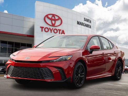 New 2026 Toyota Camry SE image 1