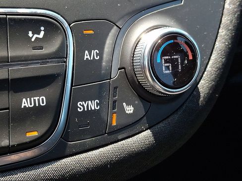 Used 2024 Chevrolet Malibu LT FWD image 23