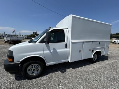 Used 2023 GMC Savana 3500 w/ Power Convenience Package