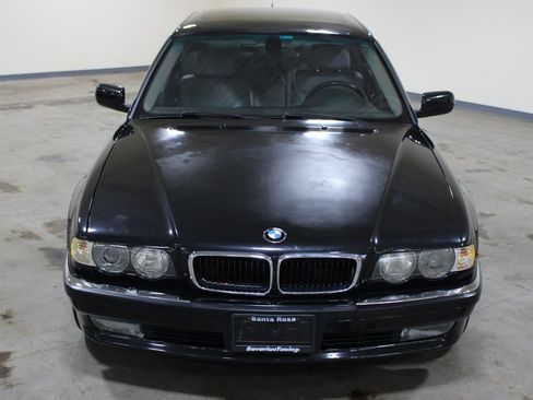 Used 2001 BMW 740iL RWD image 38