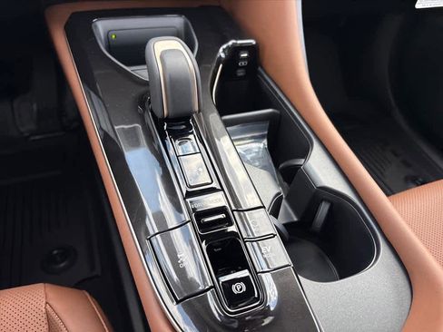 New 2026 Toyota Crown Signia AWD/4WD image 19