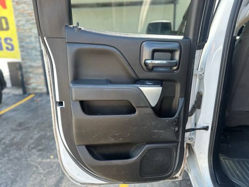 Used 2019 Chevrolet Silverado 1500 LT RWD image 19
