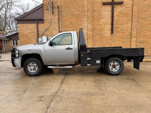 Used 2007 Chevrolet Silverado 2500 W/T w/ Snow Plow Prep Package image 9