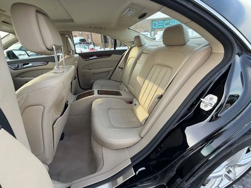 Used 2014 Mercedes-Benz CLS 550 CLS 550 4MATIC Coupe 4D image 12