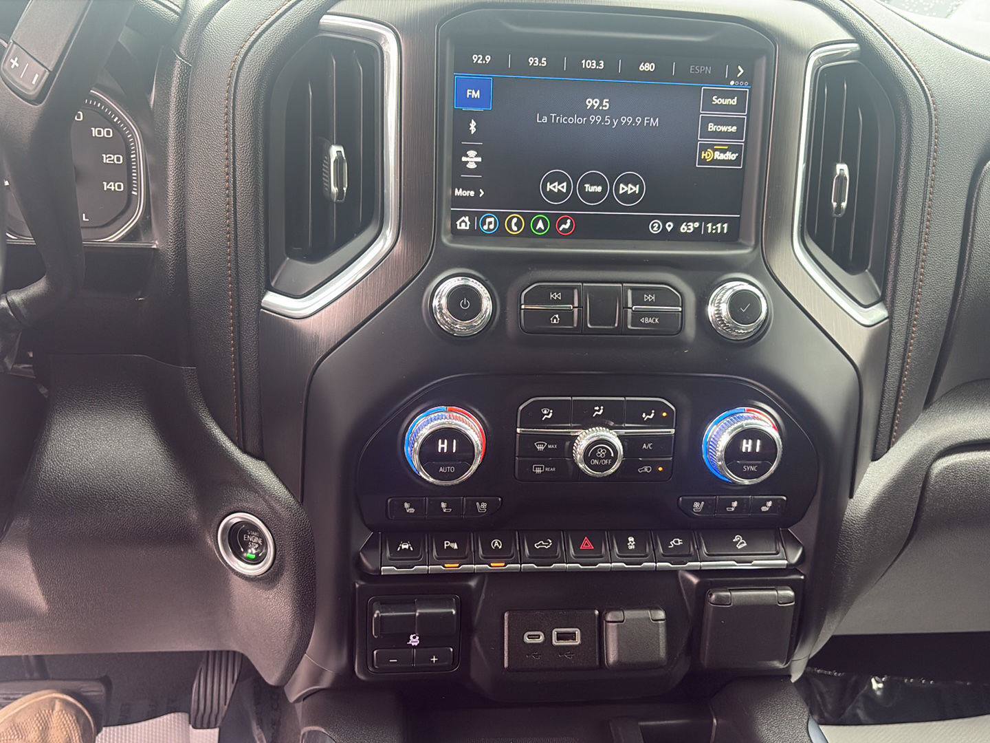 Used 2021 GMC Sierra 1500 AT4 w/ AT4 Premium Package AWD/4WD image 22