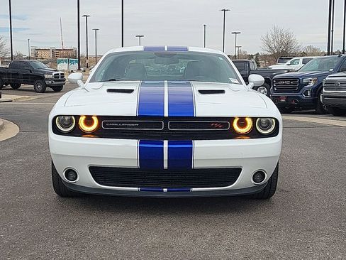 Used 2015 Dodge Challenger R/T Plus image 9
