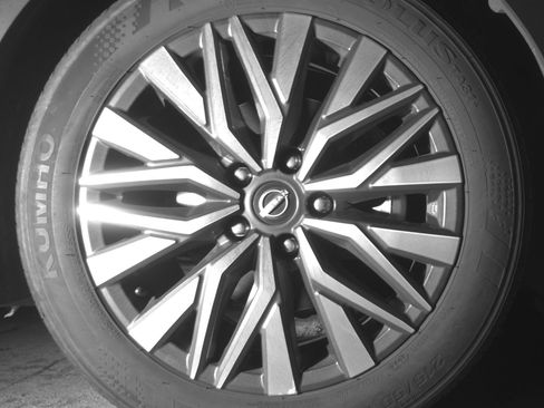 Used 2025 Nissan Altima 2.5 SV image 13