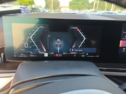 Used 2025 BMW X6 xDrive40i image 27