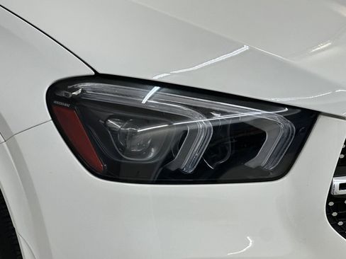 Used 2021 Mercedes-Benz GLE 580 4MATIC image 10