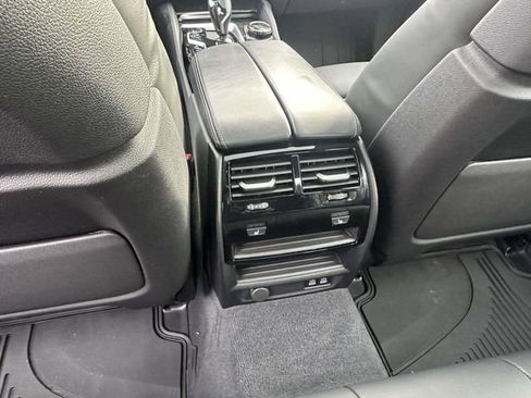 Certified 2023 BMW M550i xDrive w/ Executive Package image 21