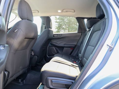 Certified 2023 Ford Escape Active w/ Cold Weather Package FWD image 38