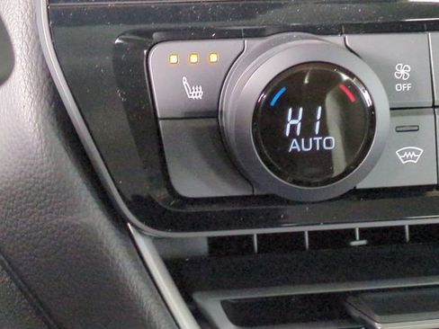 Certified 2026 Toyota Grand Highlander XLE image 23