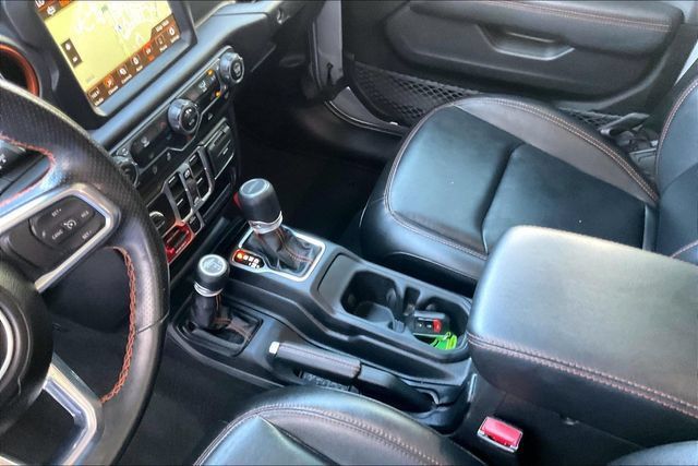 Used 2023 Jeep Gladiator Mojave AWD/4WD image 16