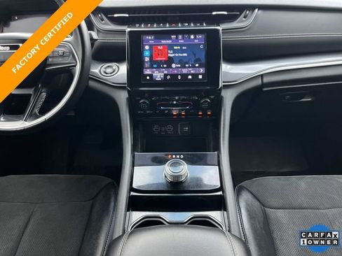 Used 2021 Jeep Grand Cherokee L Laredo AWD/4WD image 16