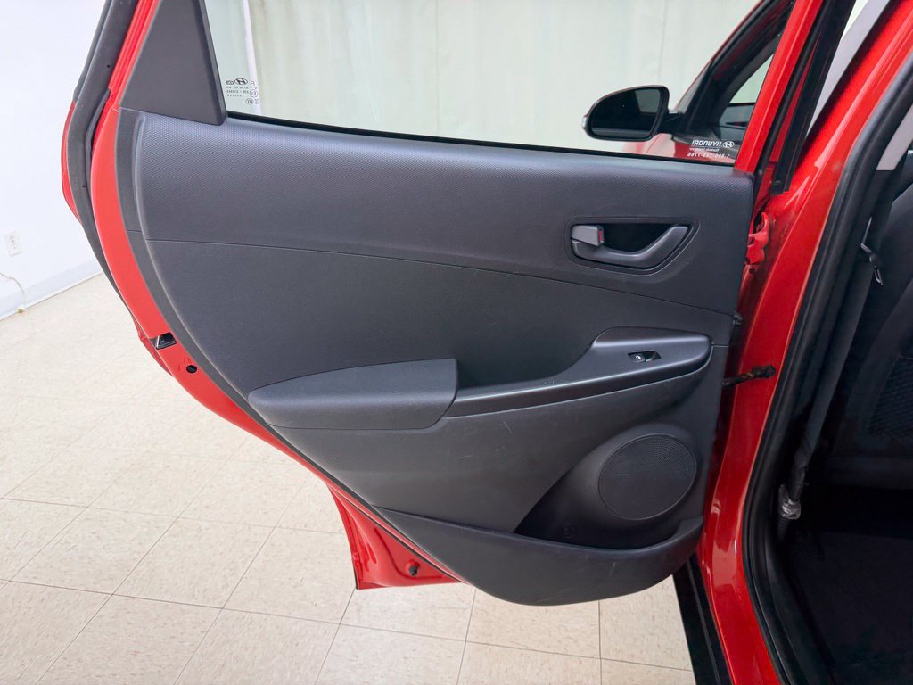 Used 2020 Hyundai Kona SEL FWD image 15
