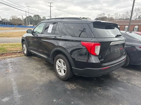 Used 2022 Ford Explorer XLT image 20
