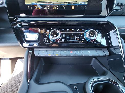 New 2026 GMC Sierra 1500 AT4 image 25