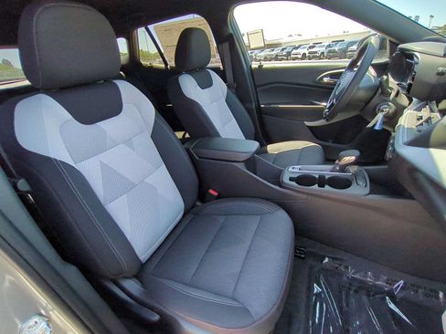 New 2026 Chevrolet Trax RS FWD image 26