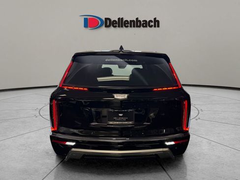 New 2026 Cadillac Vistiq Sport w/ LPO, Floor Liner Package AWD/4WD image 6