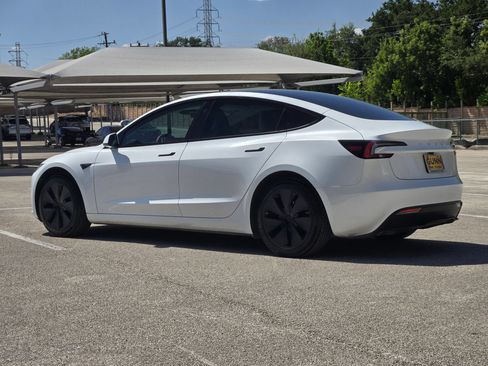 Used 2025 Tesla Model 3 Long Range RWD image 5