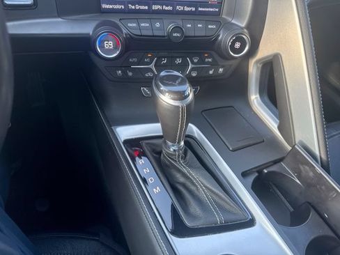 Used 2019 Chevrolet Corvette Stingray Coupe w/ 2LT Preferred Equipment Group RWD image 20