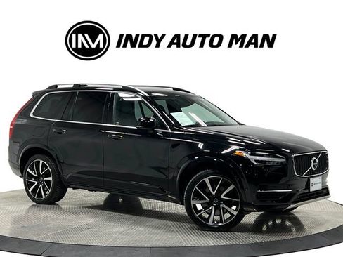 Used 2018 Volvo XC90 T8 Momentum w/ Convenience Package image 2