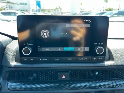 Used 2025 Honda CR-V Sport image 25