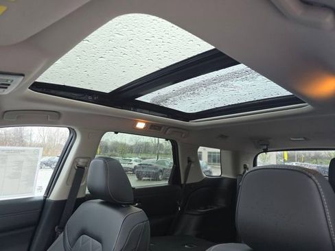 New 2026 Nissan Pathfinder Platinum AWD/4WD image 4