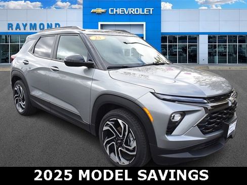 New 2025 Chevrolet TrailBlazer RS w/ Convenience Package image 10