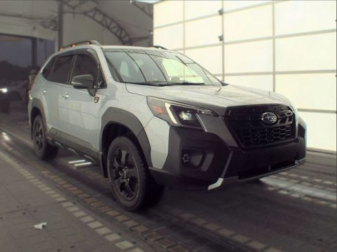 Used 2022 Subaru Forester Wilderness AWD/4WD image 3
