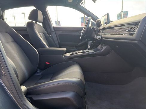Used 2024 Honda Civic Sport image 14