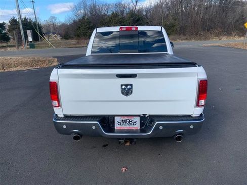 Used 2018 RAM 1500 Laramie image 6