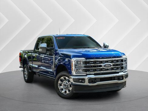 Used 2026 Ford F250 Lariat w/ Chrome Package AWD/4WD image 1