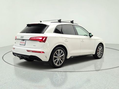 Used 2024 Audi Q5 e Premium Plus AWD/4WD image 5