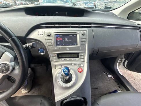 Used 2013 Toyota Prius Four FWD image 5