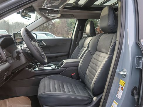 New 2026 Mitsubishi Outlander AWD image 27