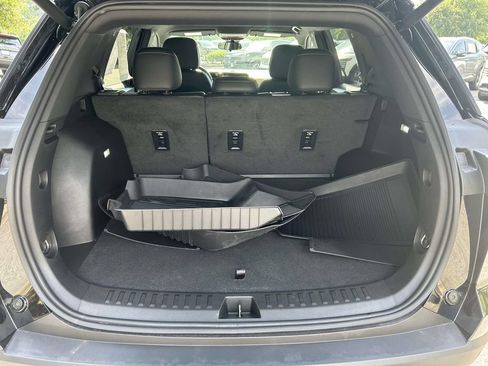 Used 2025 Chevrolet Equinox ACTIV AWD/4WD image 10