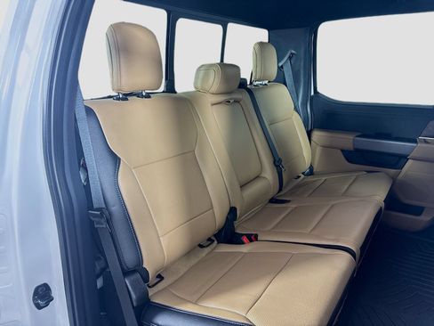 Used 2022 Ford F150 Lariat w/ Bed Utility Package AWD/4WD image 26