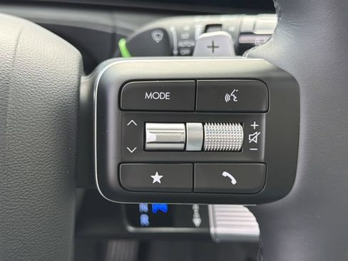 New 2026 Hyundai Santa Fe Limited FWD image 28