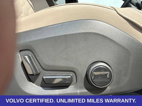 Certified 2026 Volvo XC60 B5 Plus AWD/4WD image 11