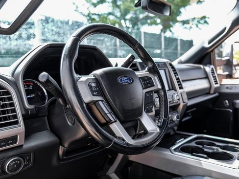 Used 2020 Ford F250 Platinum image 18