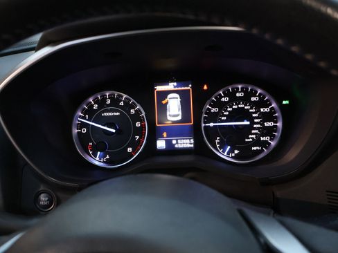 Used 2022 Subaru Ascent Limited w/ Technology Package image 35