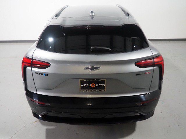 Used 2024 Chevrolet Blazer EV AWD RS image 6